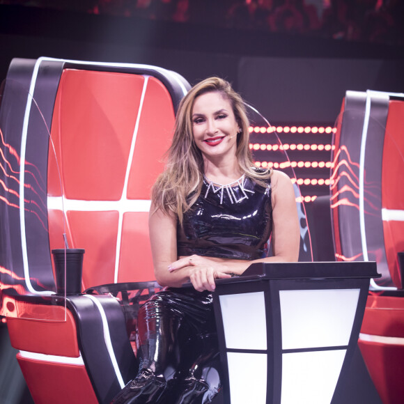 Claudia Leitte postou vídeo de pedido de desculpas após se isentar na TV