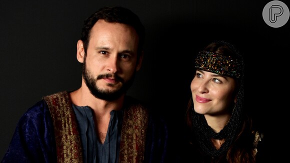 Novela 'Gênesis': Isaque (Guilherme Dellorto) e Rebeca (Bárbara França) se apaixonam ao se verem a partir do capítulo de quarta-feira, 16 de junho de 2021