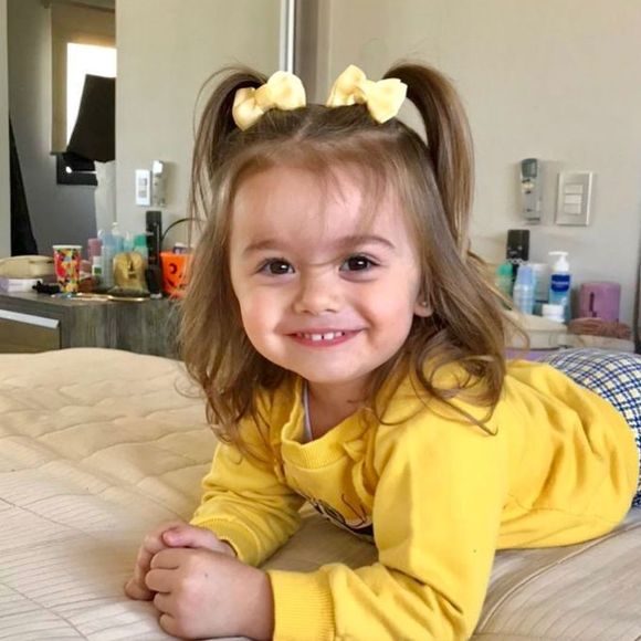 Thaeme Mariôto aconselhou sobre criação da filha, Liz: 'Temos que ter consciência que estão aprendendo e irão repetir tudo que estão presenciando de bom e ruim'