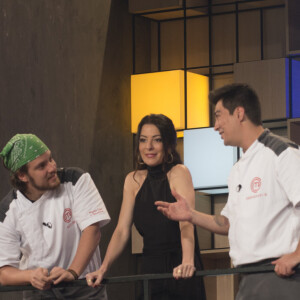 Nova temporada de Masterchef Brasil traz interação de Ana Paula Padrão com participantes, em que eles poderão escolher um concorrente dos três destaques negativos para salvar da eliminação