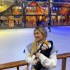 Filha de Virgínia Fonseca usou fantasia de pinguim durante viagem a Gramado