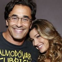 Sasha lembra casamento em foto com o pai, Luciano Szafir, ainda na UTI: 'Te amo'