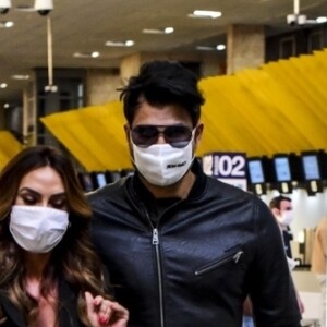 Nicole Bahls termina casamento com Marcelo Bimbi após traição do modelo e pivô se pronuncia