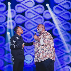 Thiaguinho também chamou Péricles, grande amigo, para participar do disco