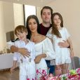 Simaria é casada com Vicente e mãe de Giovanna (9 anos) e Pawel (de 5)