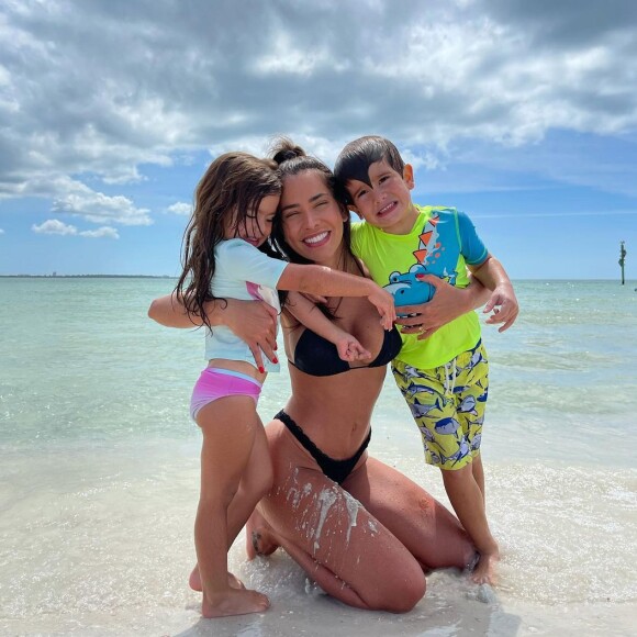 Adriana Sant'anna é mãe de Linda e Rodrigo