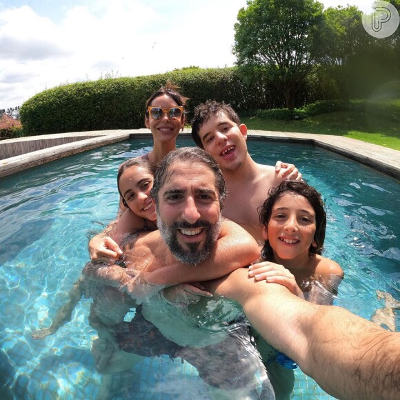 Marcos Mion e Suzana Gullo tem três filhos: Romeo, Donatella e Stefano