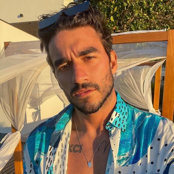 Gui Napolitano faz stories dizendo ter recebido ótima notícia