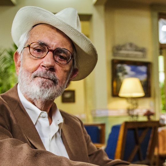 Paulo José morreu, após lutar contra uma pneumonia, um dia antes de Tarcísio Meira