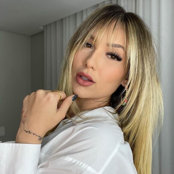 Na ocasião, a influencer elogiou o marido: 'Nossa senhora! O que é isso?', perguntou