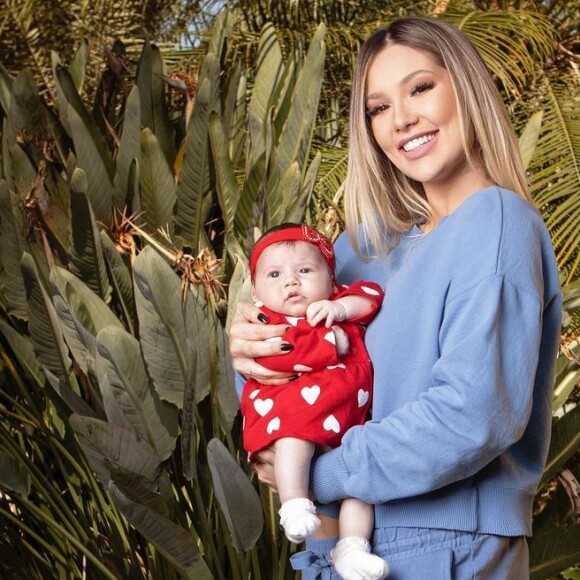 Na mesma entrevista, Virgínia explicou que amamentar foi muito difícil