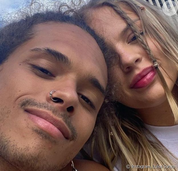 Luísa Sonza e Vitão terminaram! Relembre linha do tempo do relacionamento do casal, marcado por hate na web
