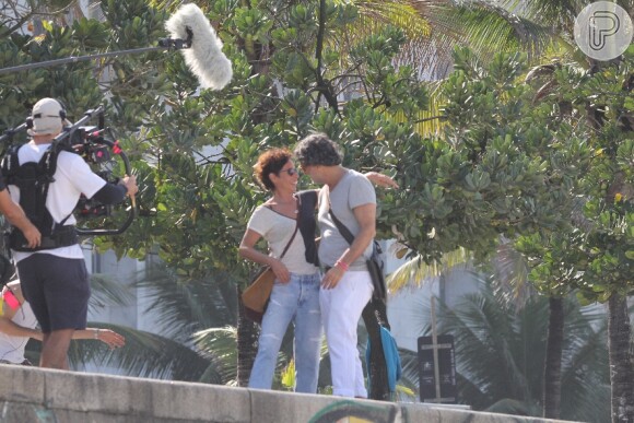 Eduardo Moscovis e Andrea Beltrão em foto de gravação da novela 'Um Lugar ao Sol'