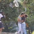 Eduardo Moscovis e Andrea Beltrão trocaram beijos na pele de seus personagens em gravação de cena da novela 'Um Lugar ao Sol'