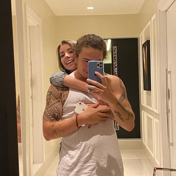 Whindersson Nunes terminou noivado com Maria Lina Deggan em meados de agosto