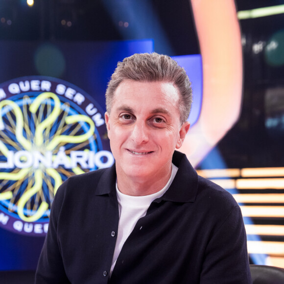 Luciano Huck não escondeu que sofreu com o adeus ao programa 'Caldeirão'