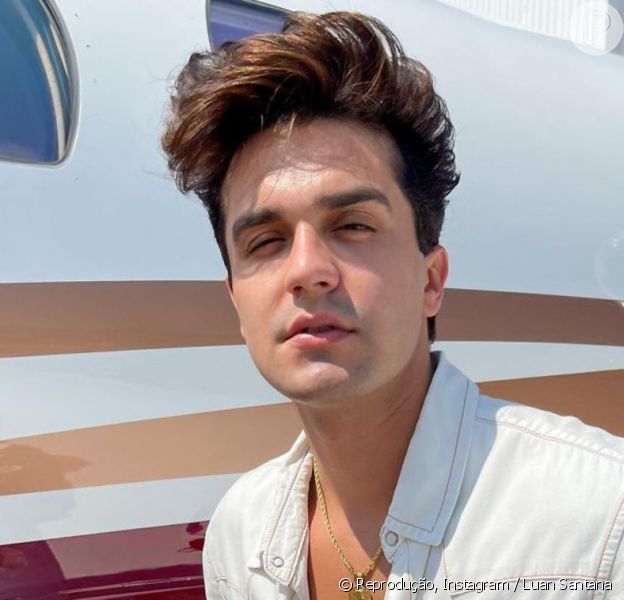 Luan Santana anuncia namoro em encontro com fãs, em 5 de setembro de 2021