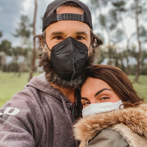 Rodrigo Santoro e Mel Fronckowiak estão juntos desde 2013
