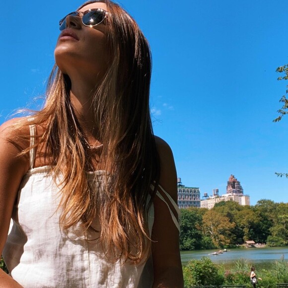 Thaila Ayala precisou operar em fevereiro de 2021, pois estava com gravidez nas trompas