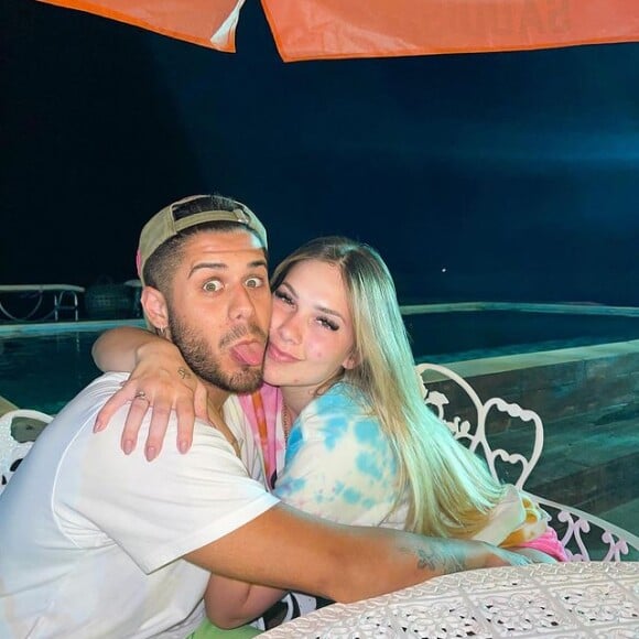 Virgínia Fonseca postou foto com Zé Felipe na Europa: 'Se algum dia você não me quiser mais, problema seu, vai ficar comigo até morrer'