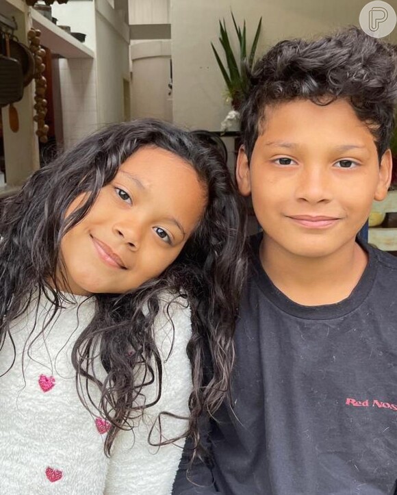 Luiz Fernando Guimarães postou foto dos filhos, Dante e Olívia