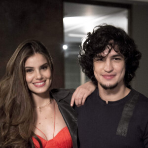'Verdades Secretas II': Angel (Camila Queiroz) fica viúva de Guilherme (Gabriel Leone) após acidente suspeito