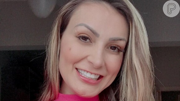 Seguidores de Andressa Urach acharam estranho o marido assumir a assessoria da modelo