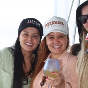 Marília Mendonça e a dupla Maiara & Maraisa são amigas próximas