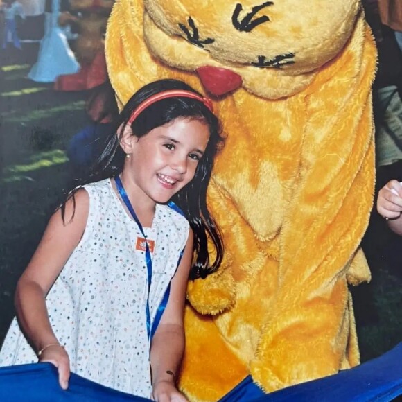 Laura apareceu em foto de infância divulgada pela mãe, Fátima Bernardes