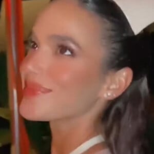 Bruna Marquezine surgiu com fantasia de enfermeira em festa de Halloween e causou reação do Conselho Regional de Enfermagem: 'Fantasias de enfermeira desvalorizam o profissionalismo da enfermagem'