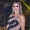 Deolane Bezerra recebeu famosos em festa de aniversário ostentação
