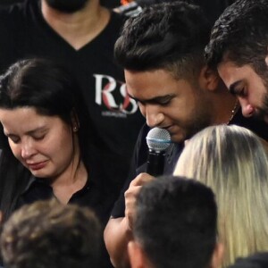 Morte de Marília Mendonça deixou Maraisa inconformada: 'Só sei conversar chorando'