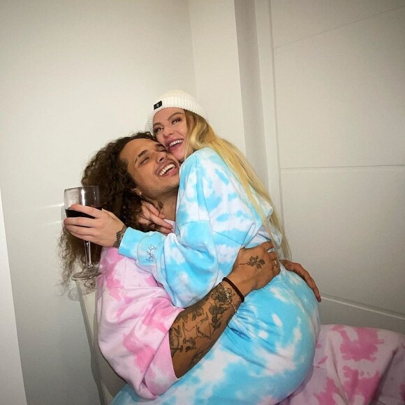 Tempos depois, Whindersson Nunes contou que não houve traição de Luísa com Vitão