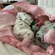 Nanda Costa e Lan Lanh se tornaram mães no dia 19 de outubro
