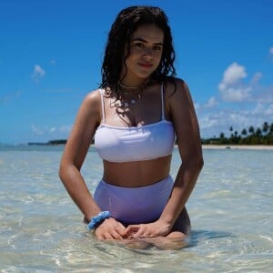 Maisa Silva movimentou a web com foto rara de beachwear