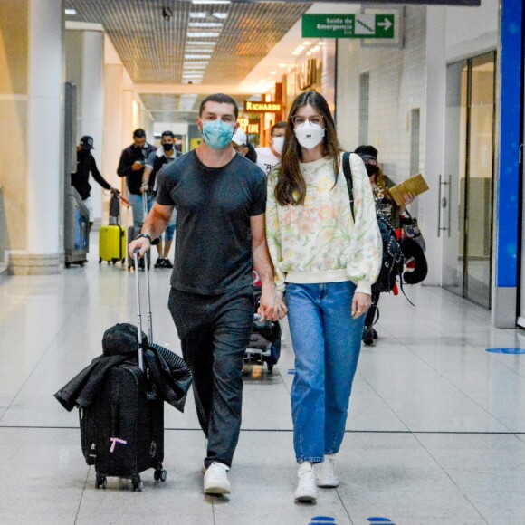 Camila Queiroz recentemente deixou 'Verdades Secretas 2', novela na qual repetia o papel da personagem Angel