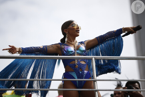 Durante o leilão beneficente, Anitta disponibilizou uma experiência com ela no Carnaval