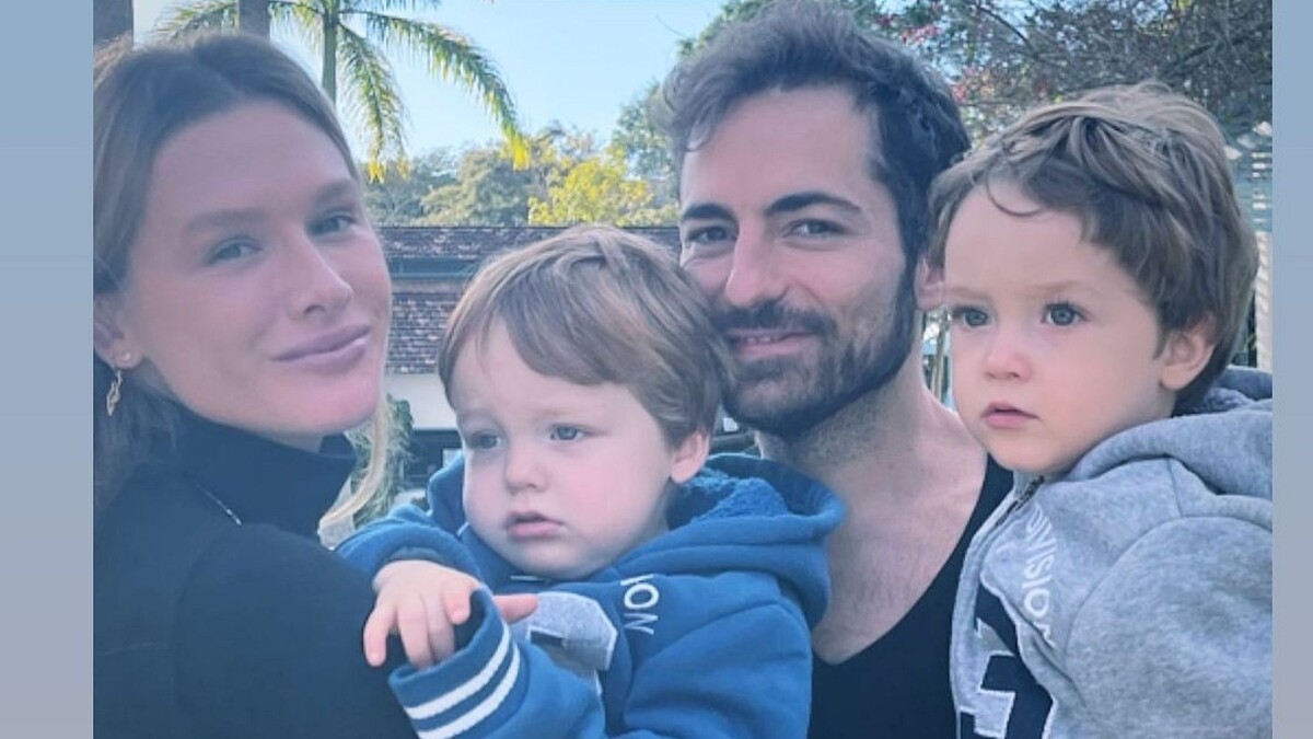 Foto: Thales Bretas posa com os filhos, Romeu e Gael, fruto do ...
