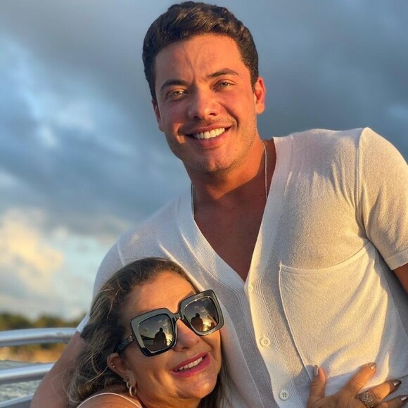 Mãe de Wesley Safadão, Dona Bil já garantiu que torce por Mileide Mihaile em 'A Fazenda 13'