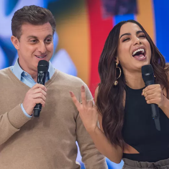 Anitta ganhará um quadro especial no 'Domingão com Huck'