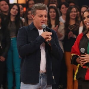 'Domingão com Huck': quadro para arrumar namorado para Anitta será dividido em três etapas