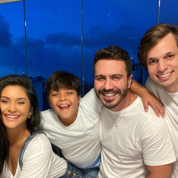 Mileide Mihaile preferiu terminar com Neto Santos para dar mais atenção à vida pessoal