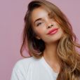 Boca mais volumosa sem preenchimento: descubra técnicas para realçar beleza de modo natural