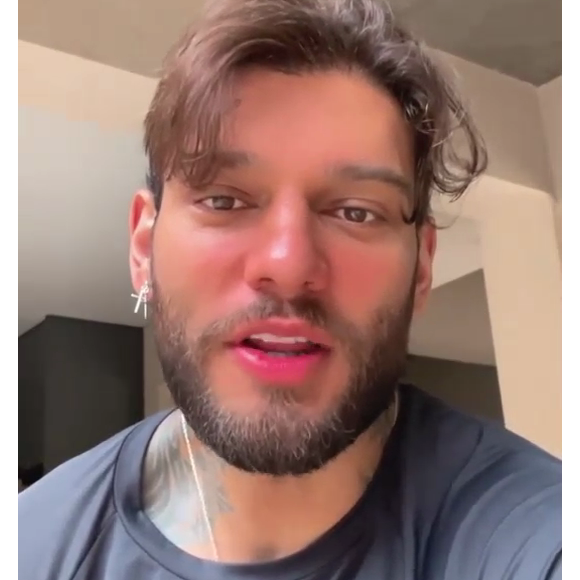 Cotado para o 'BBB 22', Lucas Lucco aproveitou a oportunidade para negar que está no elenco do reality