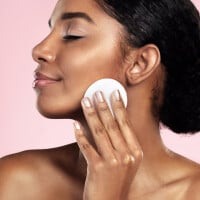 Como acertar a base certa para sua pele? Maquiadora lista dicas para não errar na escolha
