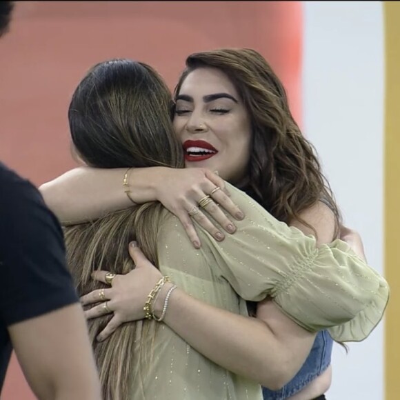 'BBB 22': mesmo assim, no primeiro Raio-X da temporada, Naiara Azevedo afirmou que se sentiu muito bem na companhia de todos da casa