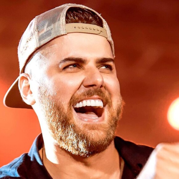 Zé Neto estava com foco de vidro no pulmão