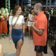 Paolla Oliveira dançou com Diogo Nogueira durante a apresentação