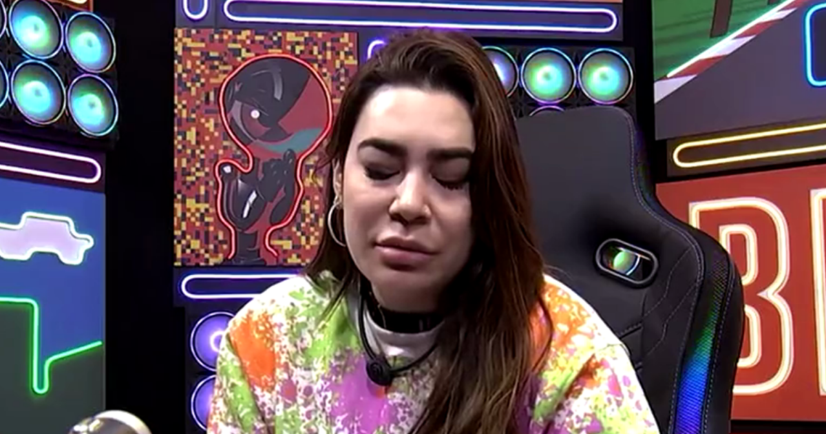 Bbb Desistiu De Desistir Naiara Azevedo Pede Perd O E Diz Que Quer Se Encontrar Purepeople