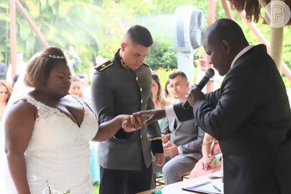 Jojo Toddynho se casou com o oficial do Exército Lucas Souza em um sítio na Ilha de Guaratiba, Zona Oeste do Rio
